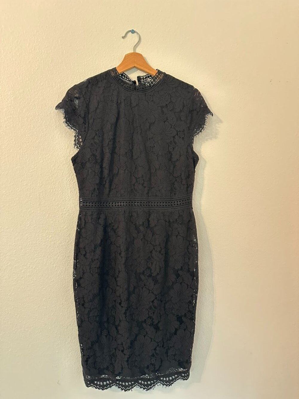 H&M Black Lace Cap Sleeve Knee-Length Dress Size M